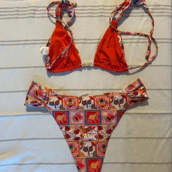 Colorful Patterned Bikini Set - Picture 5 of 12